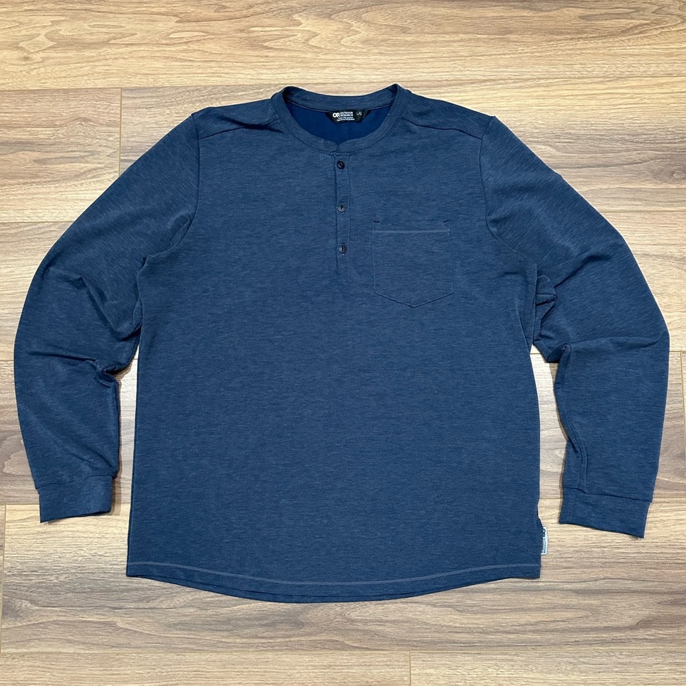 Outdoor Research Aberdeen Long Sleeve Henley in Blue Size Large
